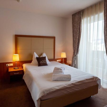סן לורנצו די סבטו Hotel Martinerhof מראה חיצוני תמונה