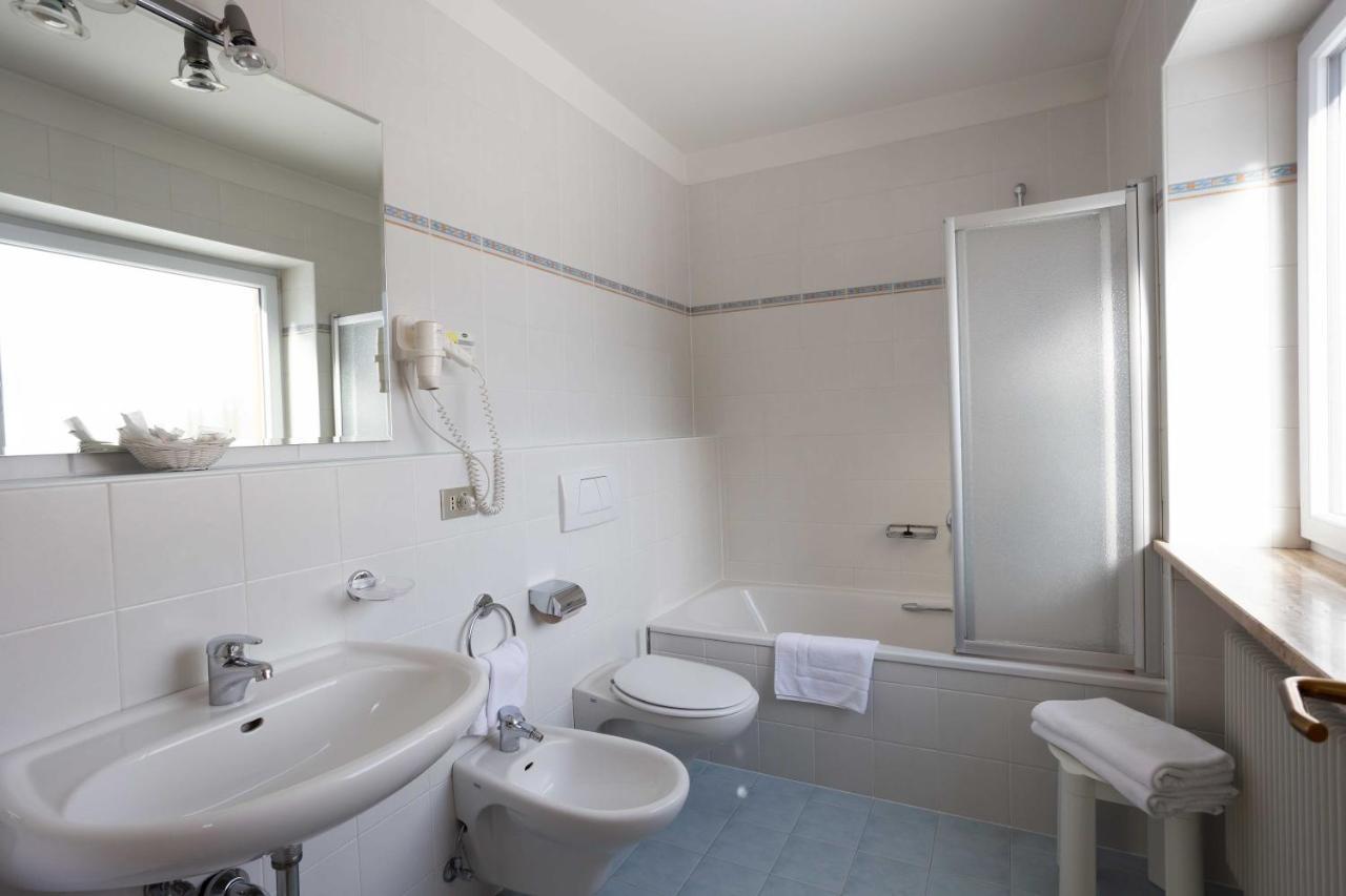 סן לורנצו די סבטו Hotel Martinerhof מראה חיצוני תמונה